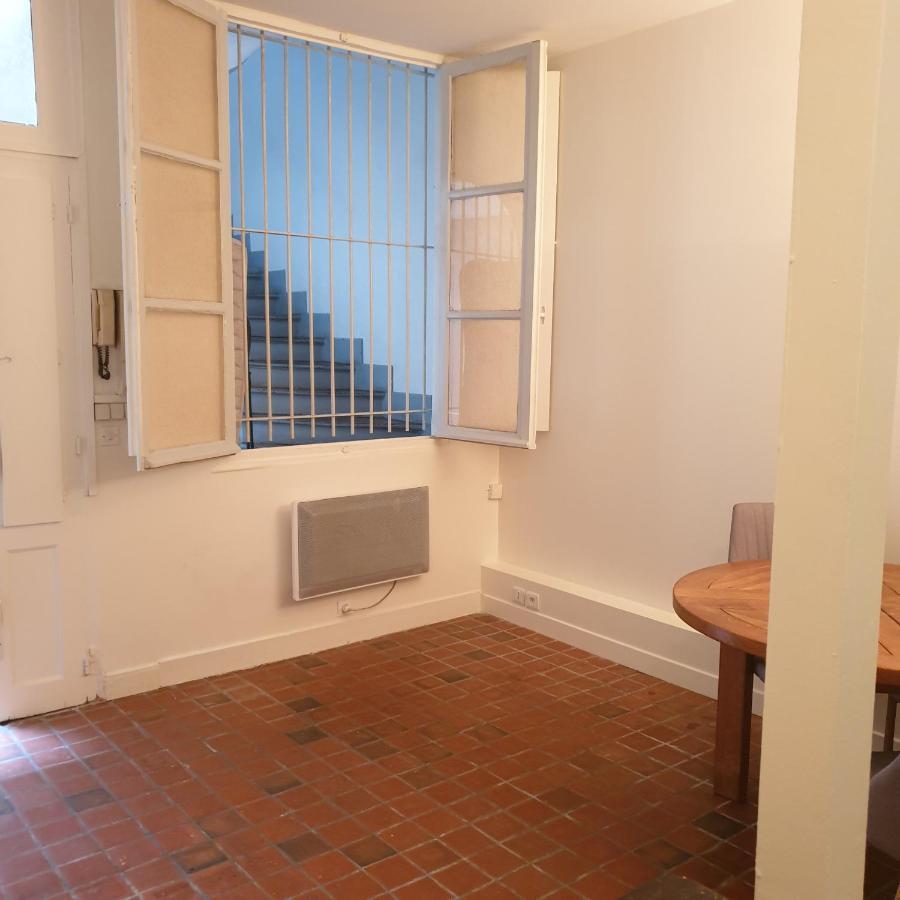 Le Studio Des Enfants Rouges Apartment Париж Екстериор снимка